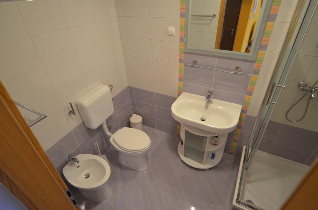 Apartment Casa Nova Ровин Екстериор снимка